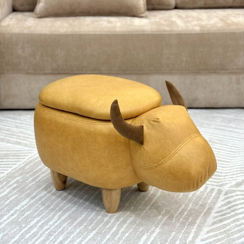 Đôn Trâu - Sofa Red Cape