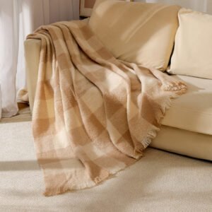 Khăn họa tiết ca rô